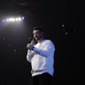 Meet your Posher, Isaac